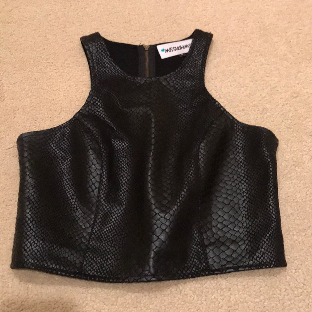 Black crop top